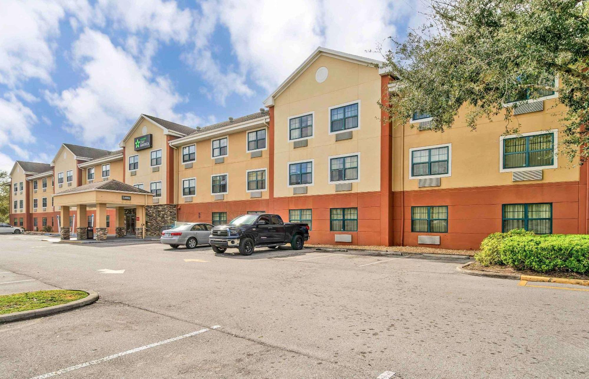 Extended Stay America Select Suites - Tampa - North - Usf - Attractions Eksteriør bilde